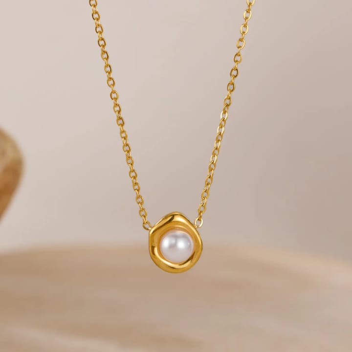 Ira Pearl Necklace