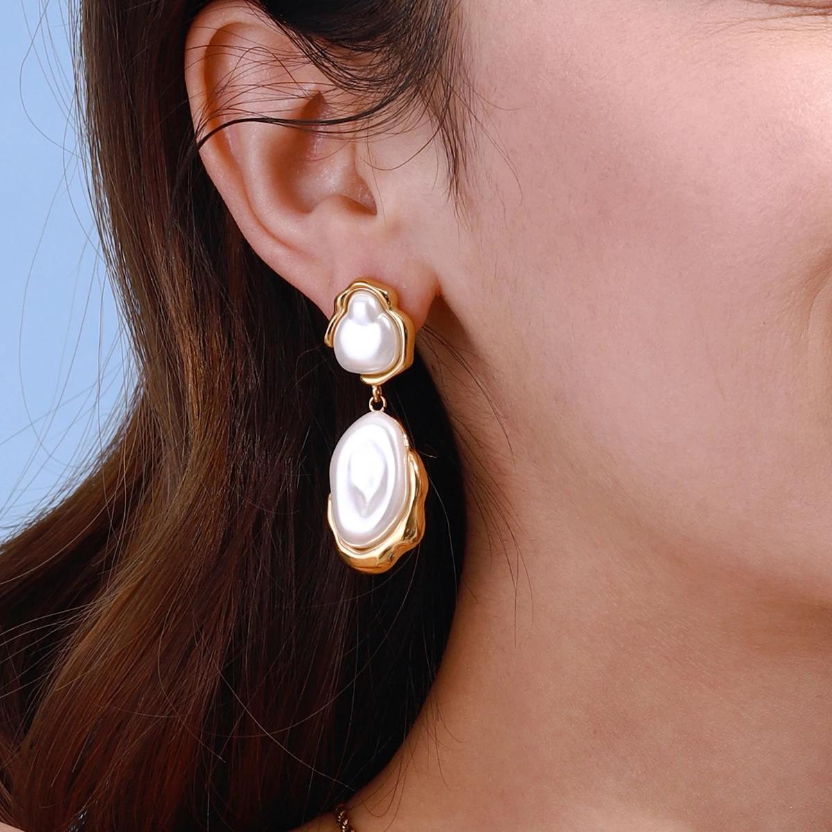 Sculpted Baroque Pearl Earrings