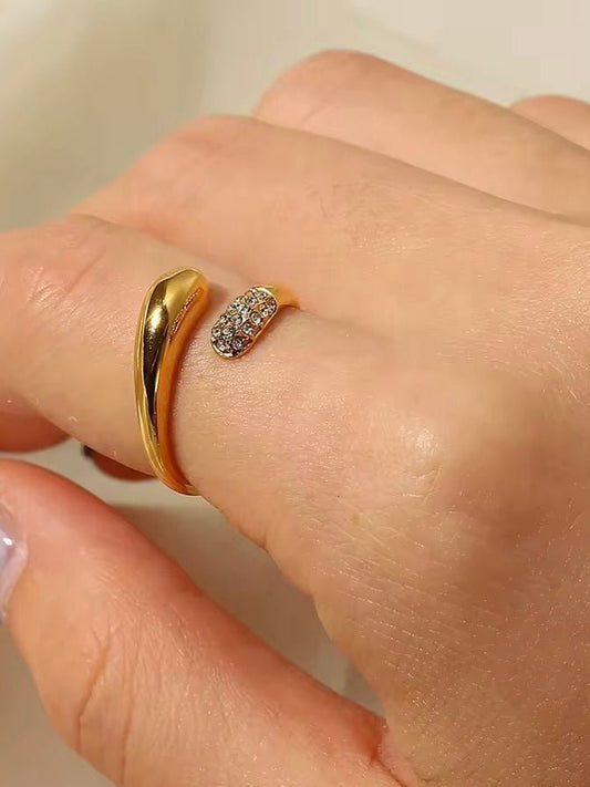 Soleil Gold Adjustable Ring
