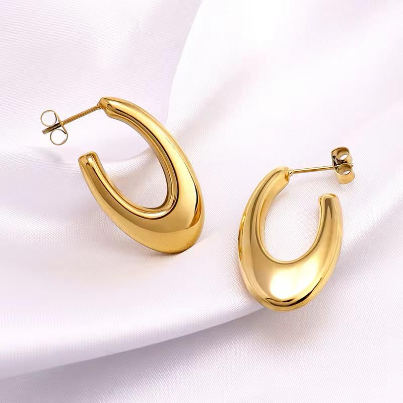 Brontë Bold Statement Gold Oval Drop Earrings