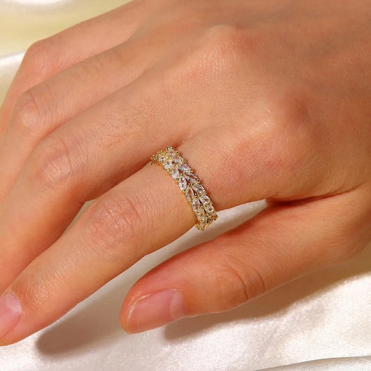 Gold Leaf Tiara Pattern Adjustable Ring